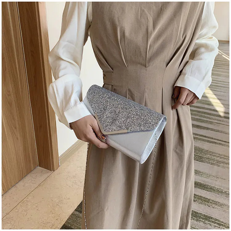 Fashionable Women's Chain Envelope Clutch Bag