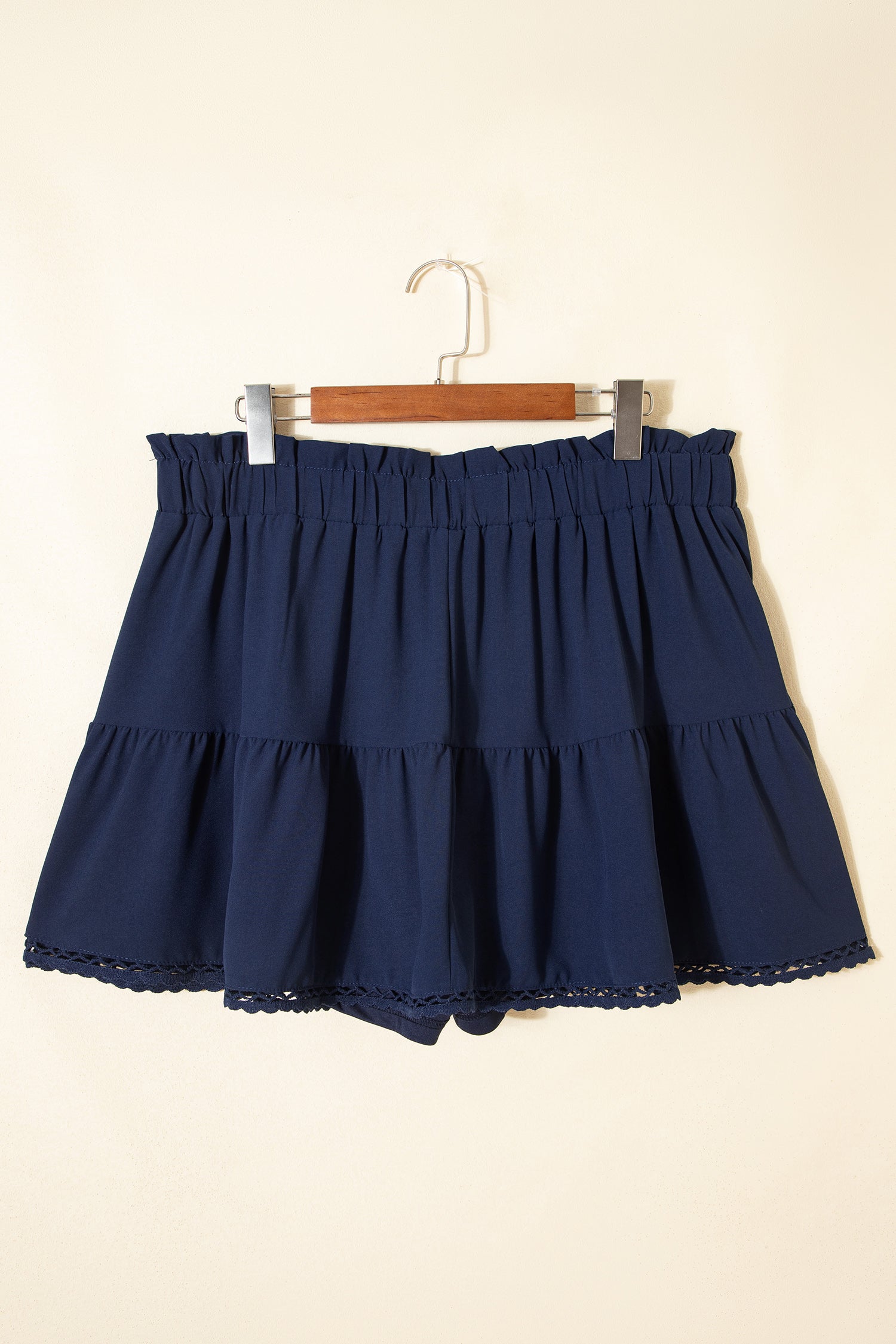 White Plus Size Frilled Elastic Waist Lace Trim Boho Ruffled Shorts