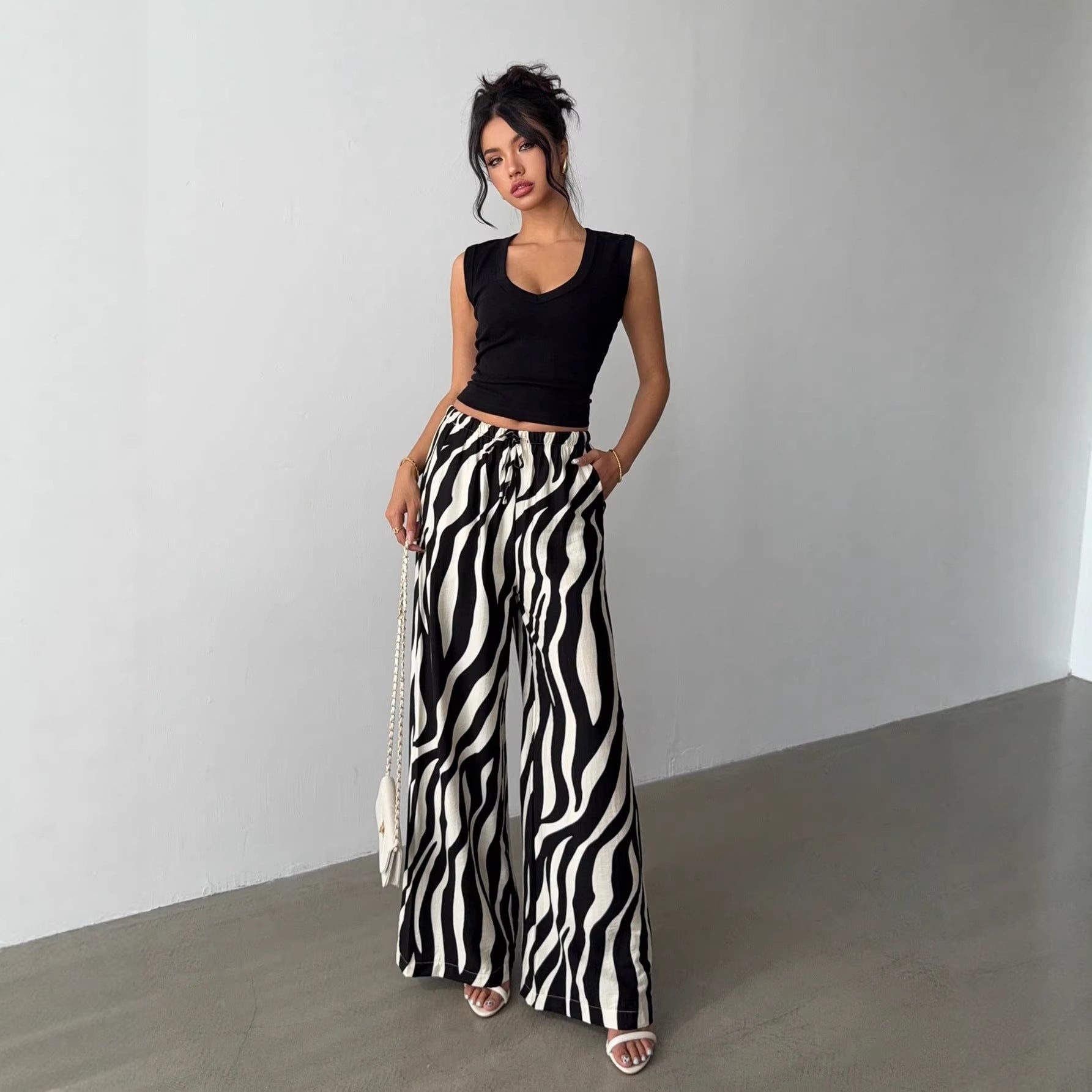 Elegant Printed Wide-Leg Pants For Women