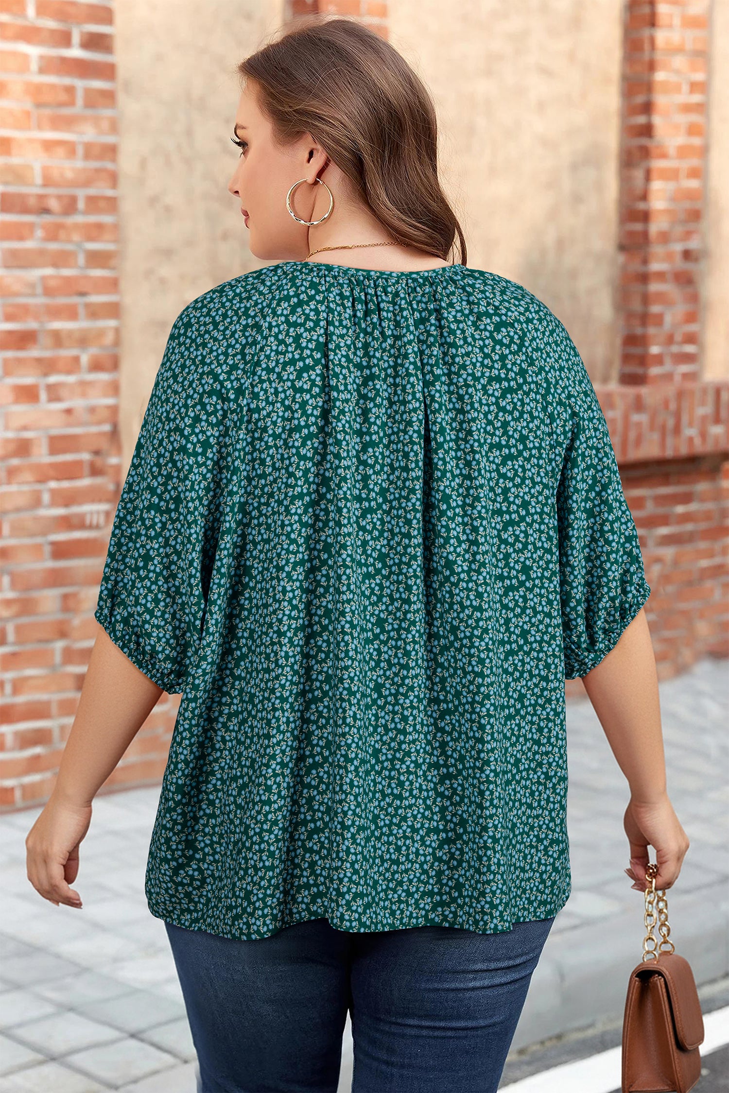 Green Boho Chic Notched V Neck Plus Floral Short Sleeve Top