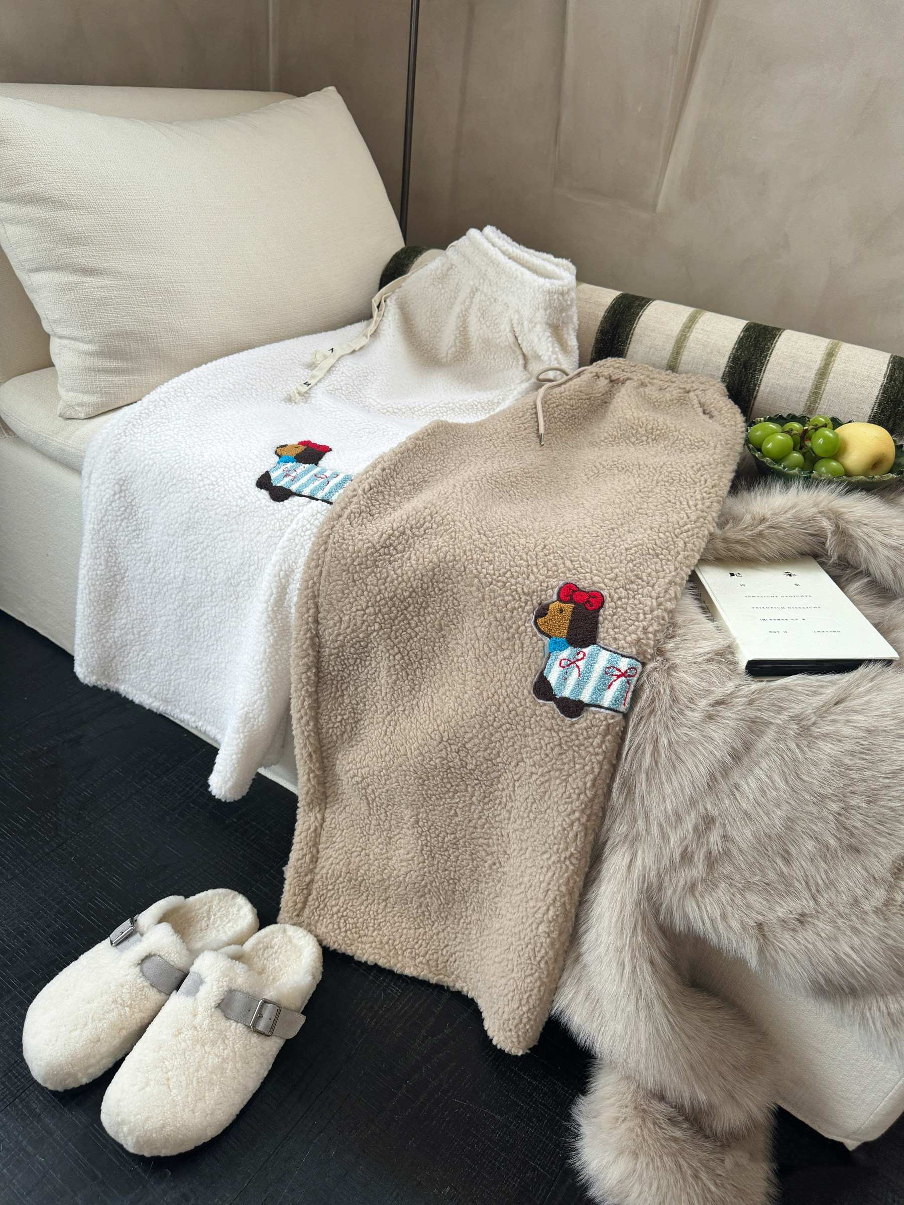 Large Loose Cute Sausage Puppy Embroidery Lamb Wool Wide Leg Casual Pants