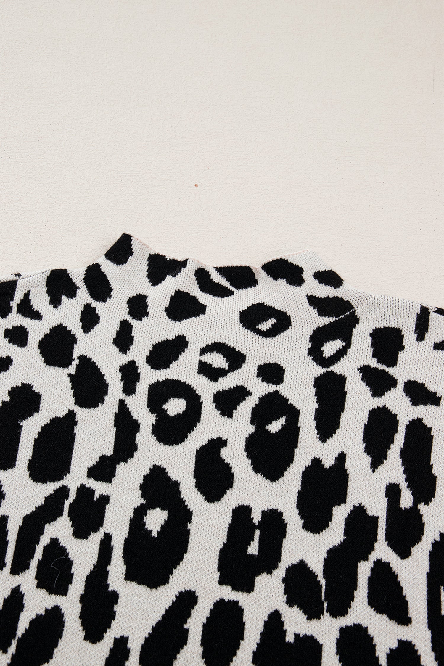 Black Plus Size Leopard Print High Neck Short Sleeve Sweater