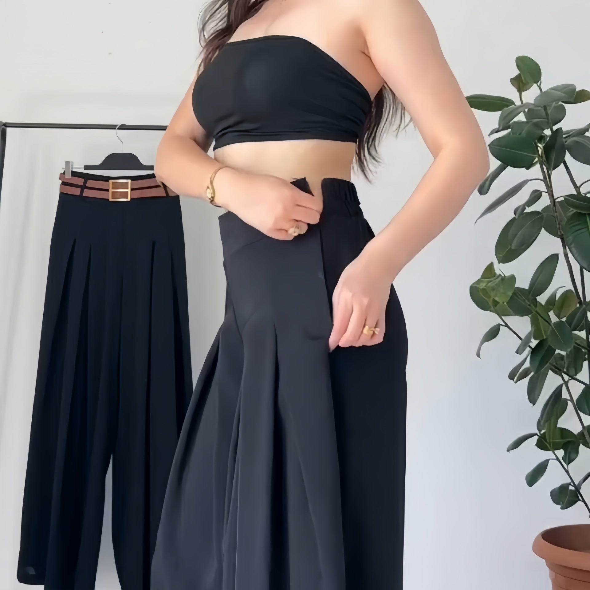 Womens Stylish High-waisted Wide-leg Pants With An Elasticized Back Waist