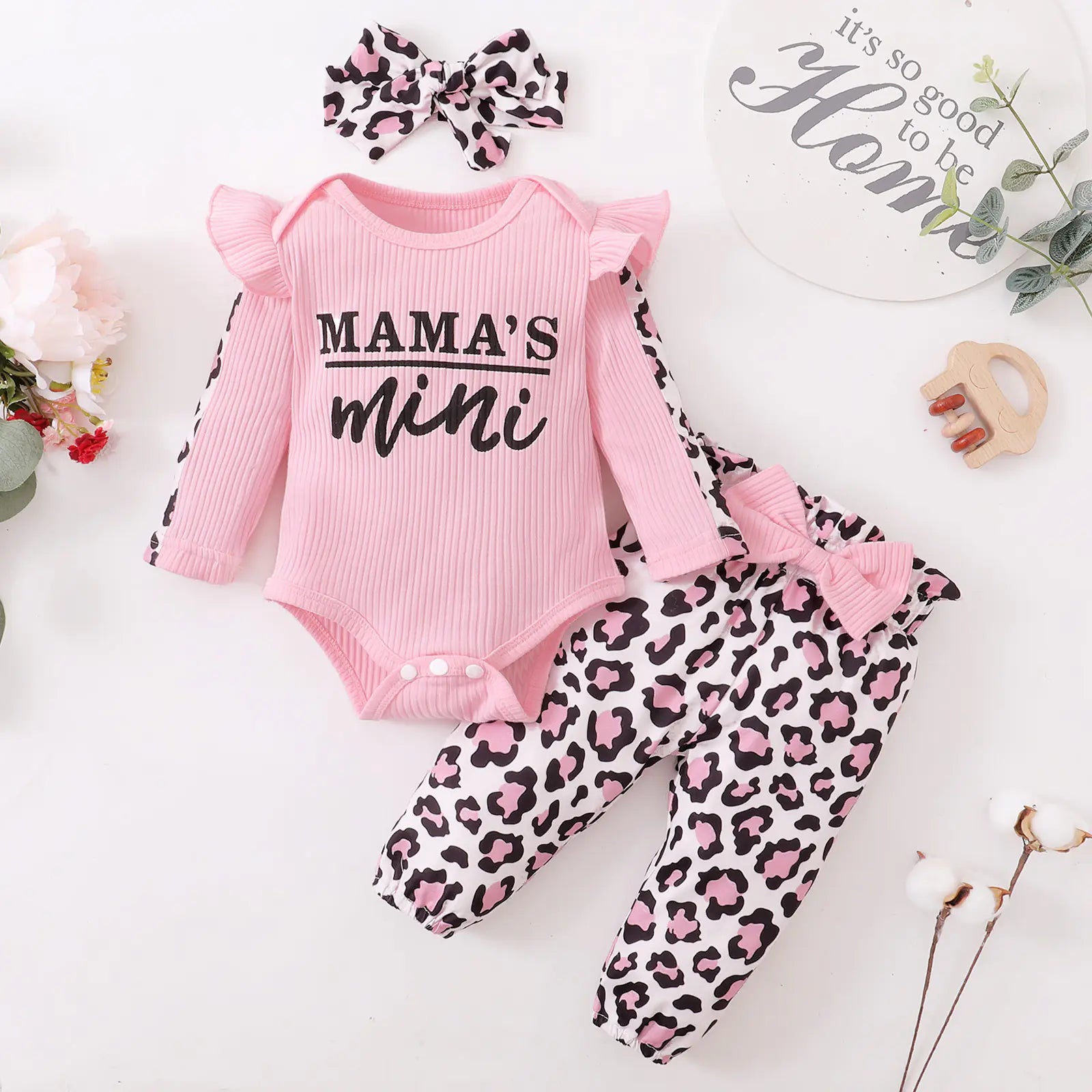 Newborn Baby Girl Outfit Set with Ruffles and Bow