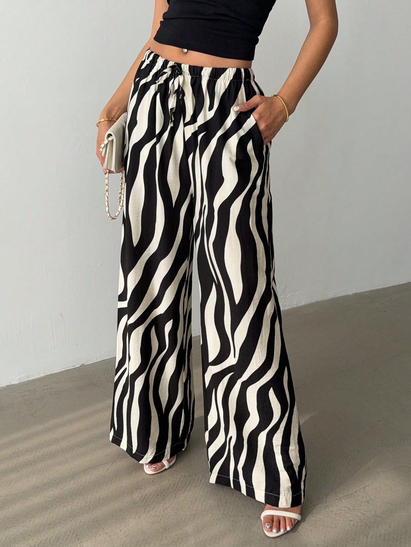 Elegant Printed Wide-Leg Pants For Women